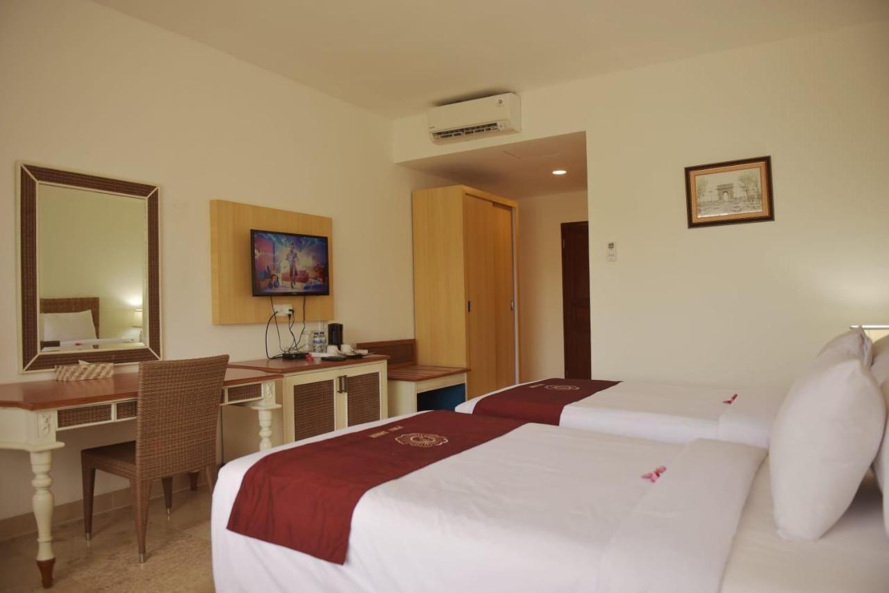 Puri Lovina Hotell Exteriör bild