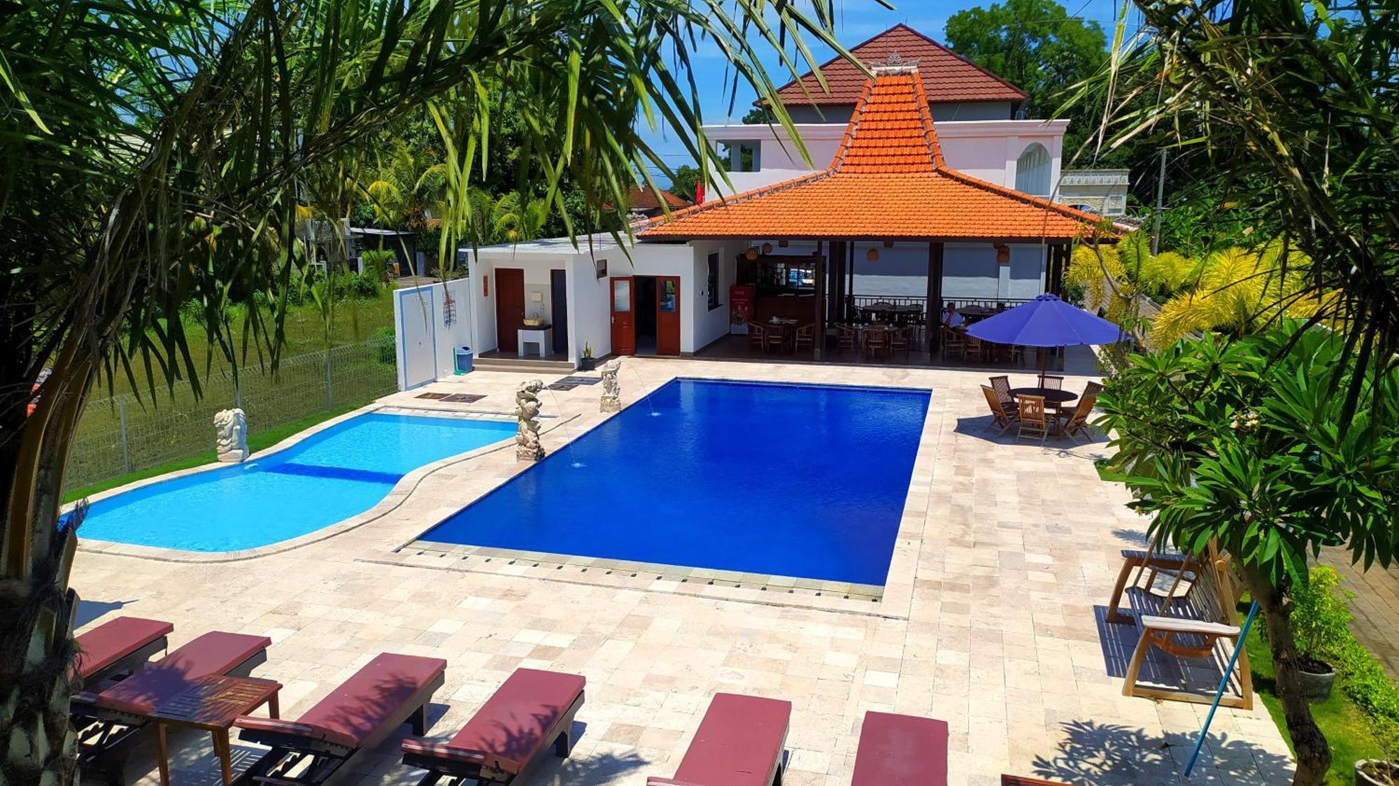Puri Lovina Hotell Exteriör bild