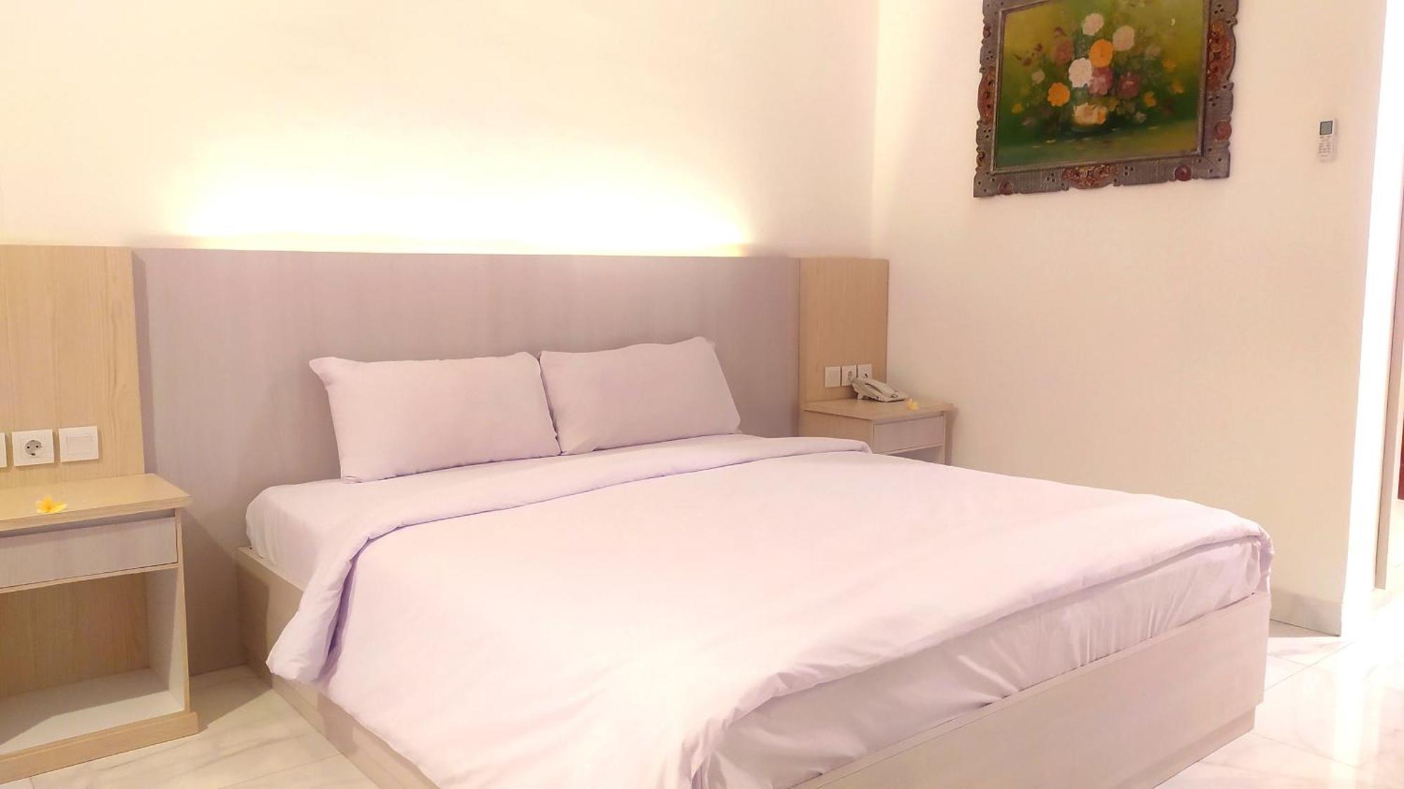 Puri Lovina Hotell Exteriör bild