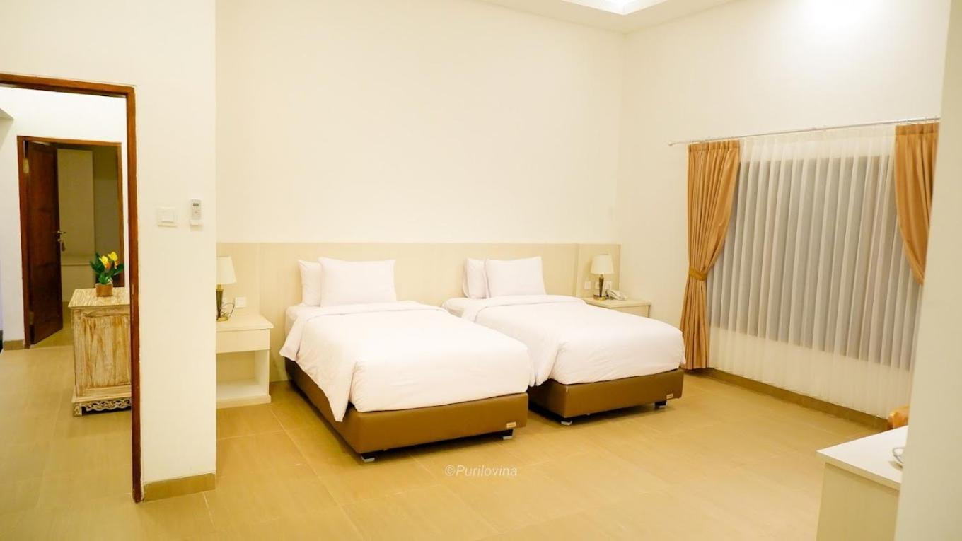 Puri Lovina Hotell Exteriör bild