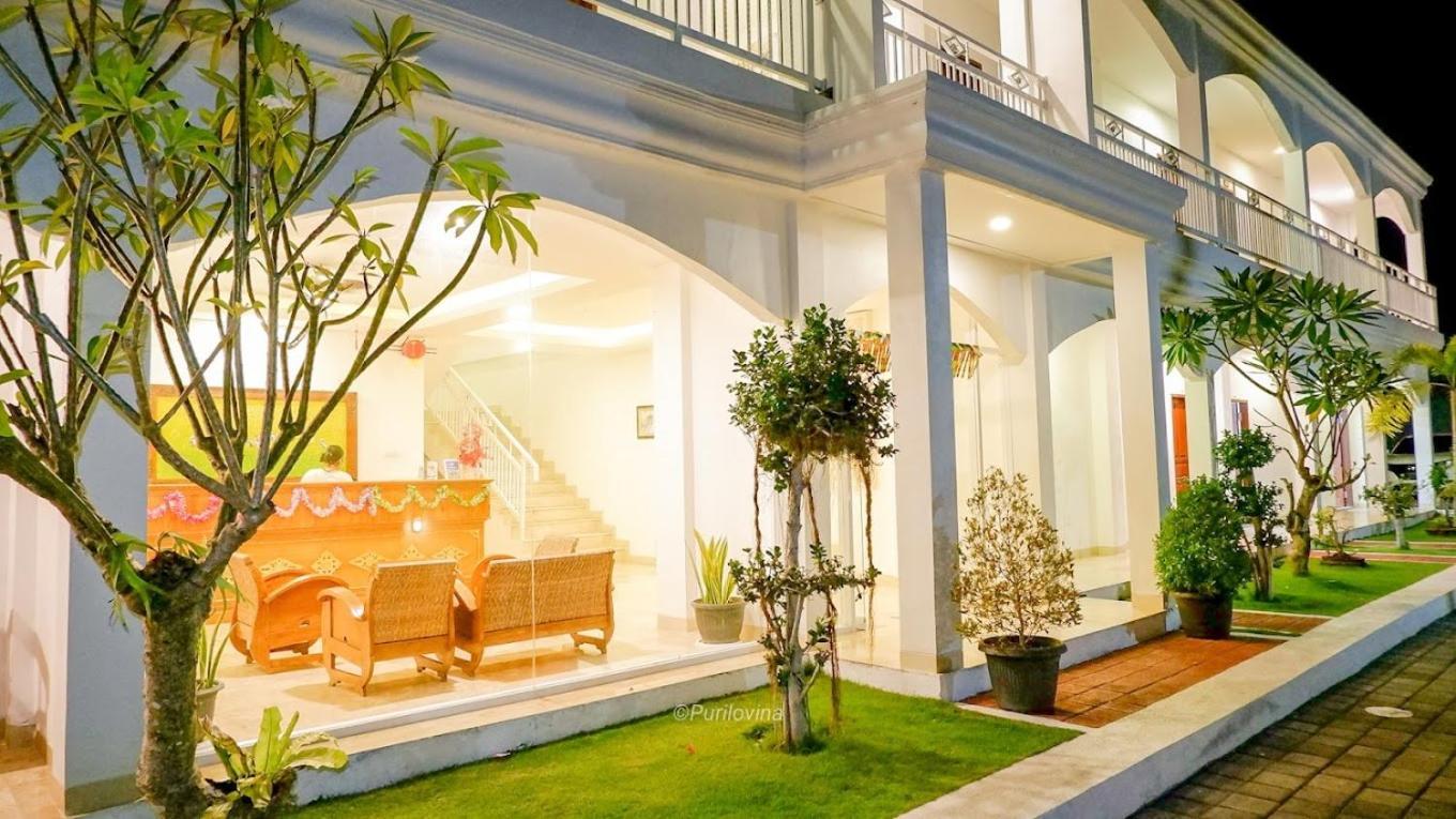Puri Lovina Hotell Exteriör bild