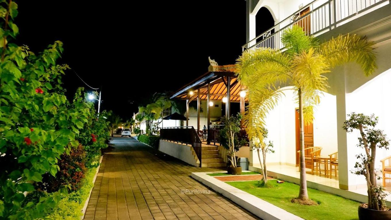 Puri Lovina Hotell Exteriör bild